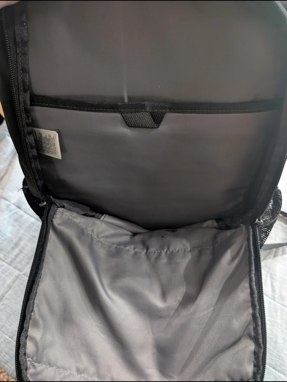 The North Face Vault Black Backpack Unisex